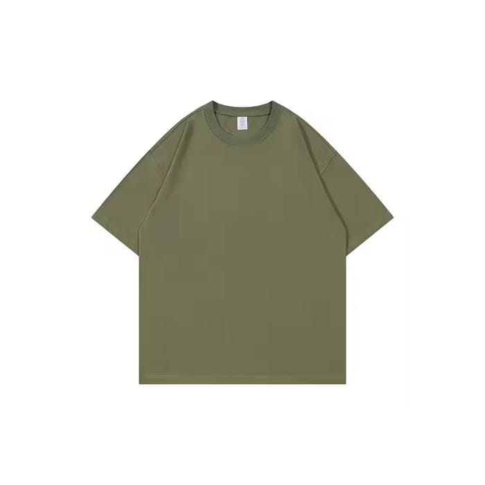 Custom men's oversized t-shirts with a relaxed and premium fit