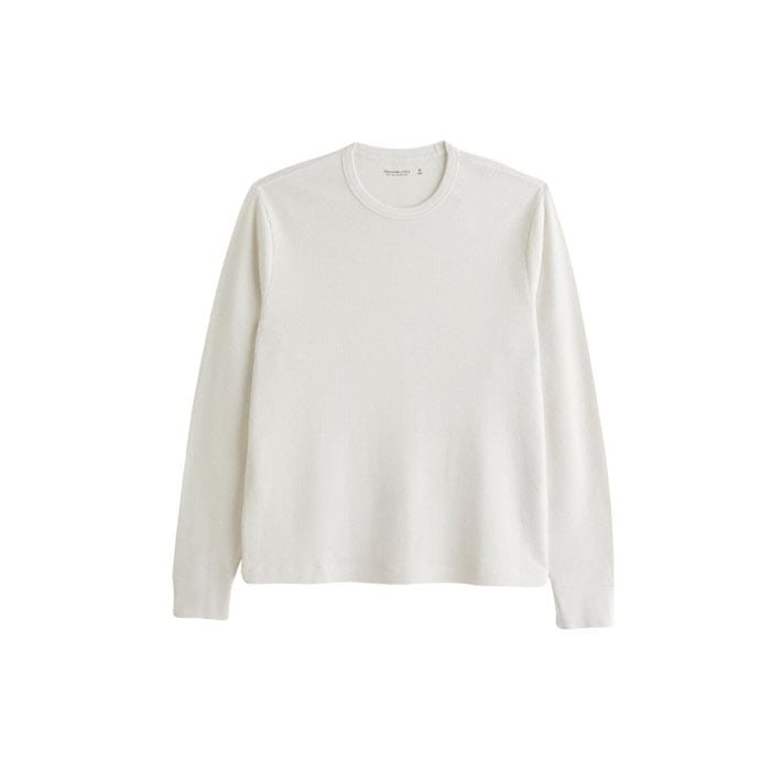 Oversized full-sleeve t-shirts with a relaxed and modern fit