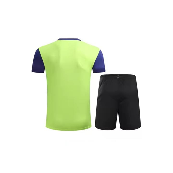 Custom-designed premium tennis uniforms for professionals