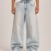 bleach-washed-baggy-jeans-front Bleach washed baggy jeans front view