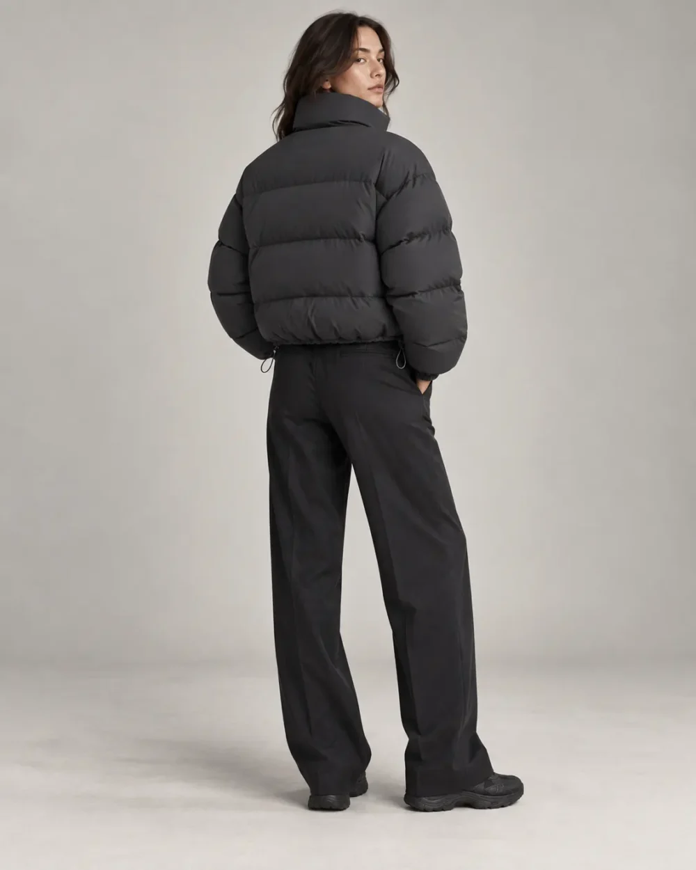 cropped-boxy-puffer-jacket-back Cropped boxy puffer jacket back view