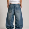 low-rise-baggy-jeans-back Low rise baggy jeans back view