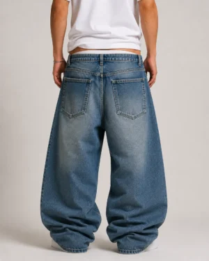 Low rise baggy jeans back view
